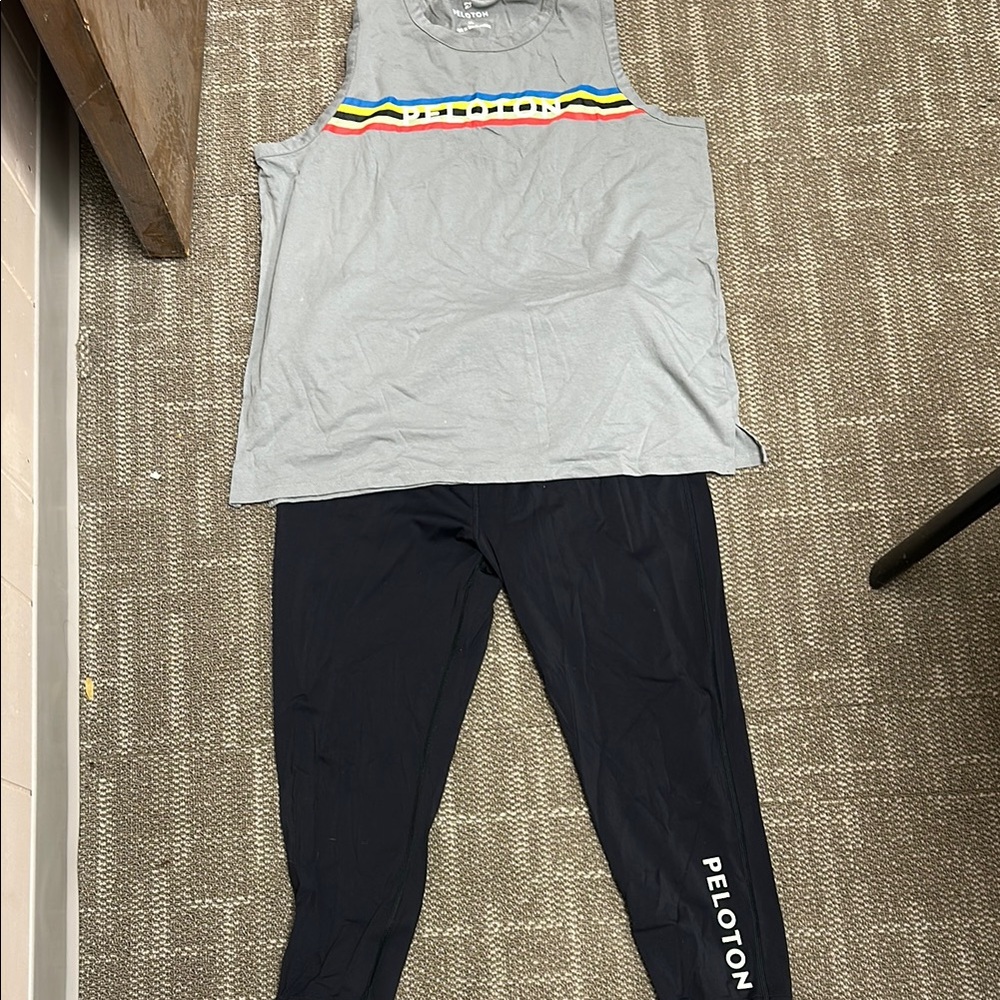 Peloton Black Leggings & tank top